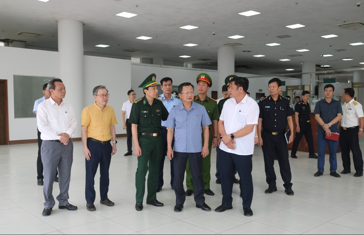 Cảng cá Cô Tô: Nâng cấp hạ tầng để phát triển bền vững ngành thủy sản 1 cang ca co to nang cap ha tang de phat trien ben vung nganh thuy san 686d959ac0fbf