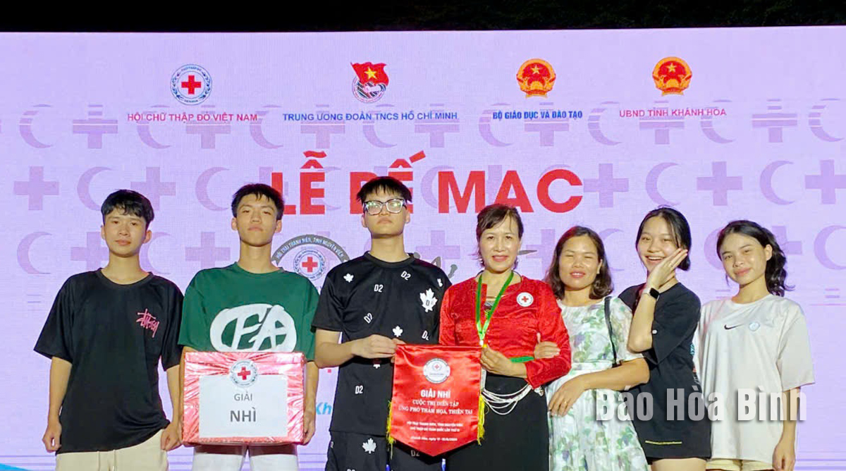 Tọa đàm "Tiếp lửa nghị lực" kỷ niệm ngày Thương binh liệt sĩ và thảm họa da cam tại Quảng Ninh 2 Tọa đàm "Tiếp lửa nghị lực" kỷ niệm ngày Thương binh liệt sĩ và thảm họa da cam tại Quảng Ninh