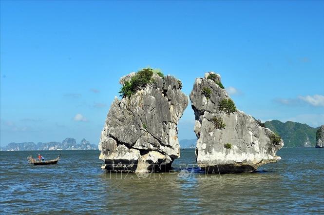 quang ninh trien khai he thong canh bao giong loc tren vinh ha long va vinh bai tu long 688be8167839d