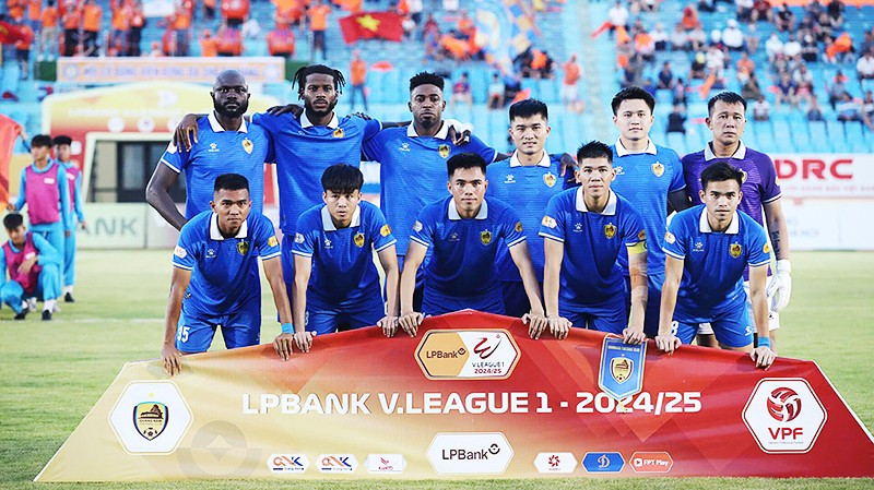 clb quang ninh quyet tam gianh ve thang hang v league mac du kho khan 68cc819b6bdf2