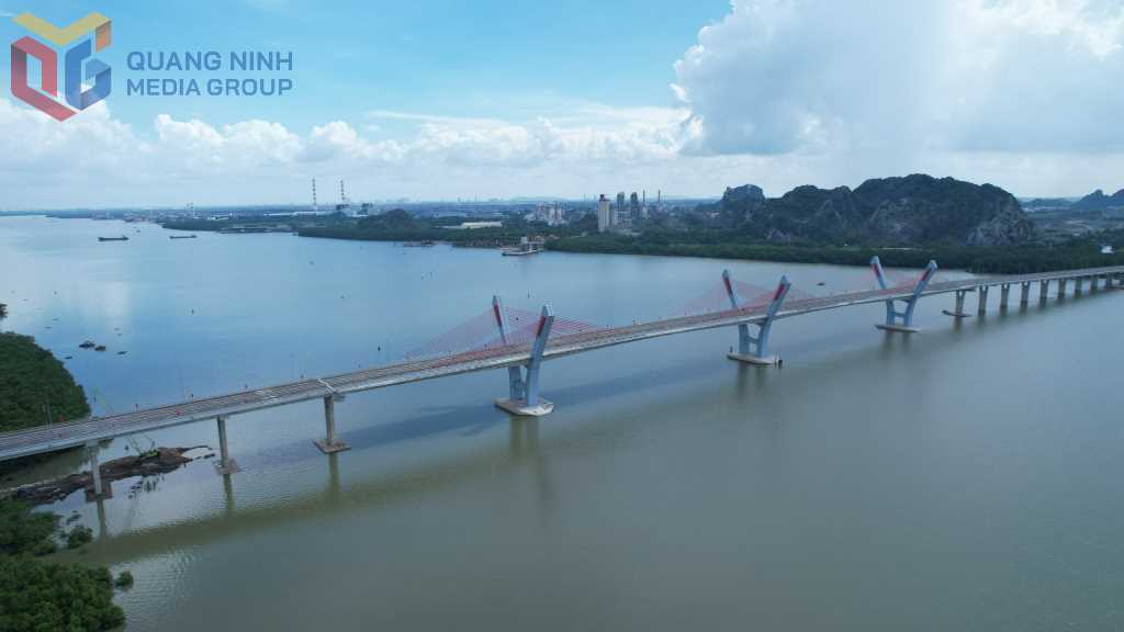 Phường Bãi Cháy: Trái Tim Du Lịch Của Quảng Ninh 2 Phường Bãi Cháy: Trái Tim Du Lịch Của Quảng Ninh