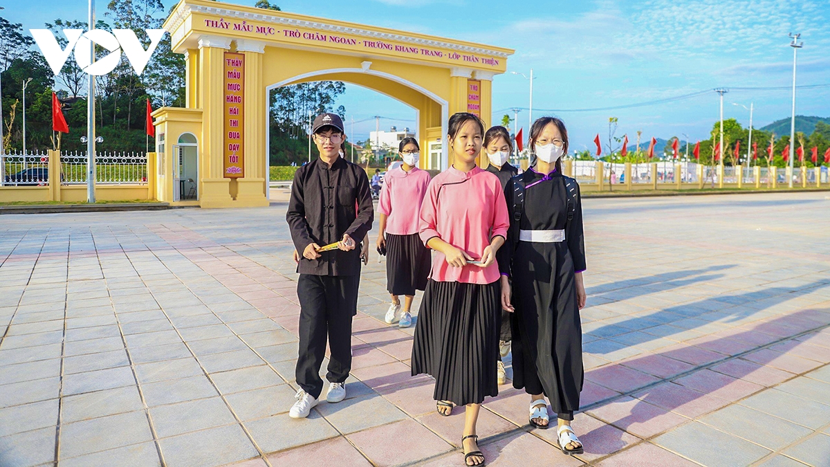 day manh phat trien kinh te xa hoi tai quang ninh giai doan 2021 2030 68dda51a2fe0a