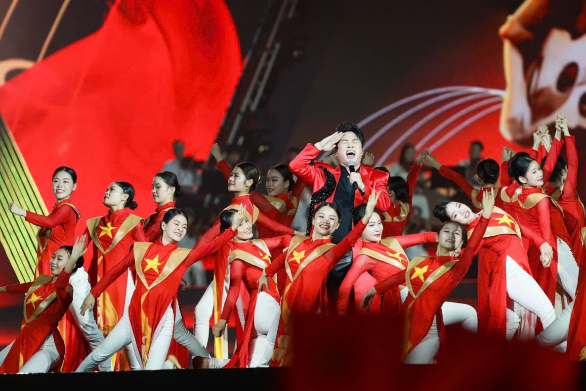 Hạ Long Concert 2025 - Chương trình nghệ thuật lớn nhất từ trước đến nay 2 Hạ Long Concert 2025 - Chương trình nghệ thuật lớn nhất từ trước đến nay